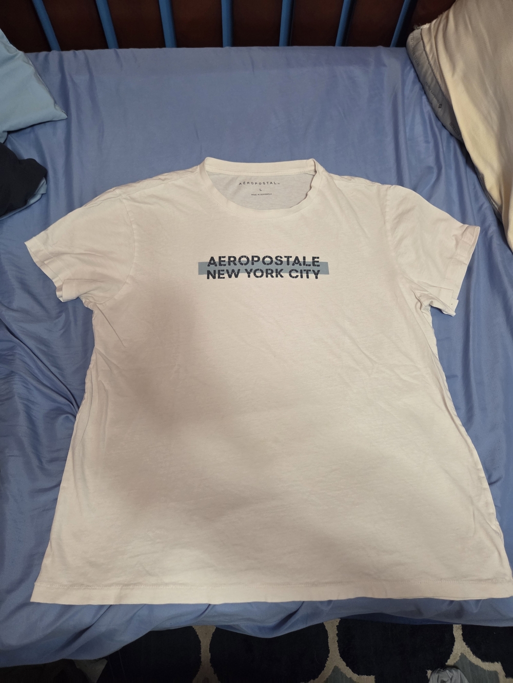 Aéropostale New York City White Graphic Tee